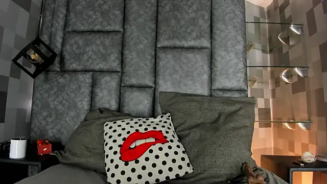 Corina Taylor  online show from January 2025 11:48:01 AM