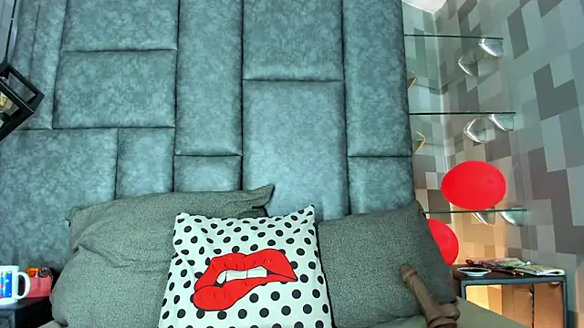 Corina Taylor  online show from February 2025 12:31:01 PM