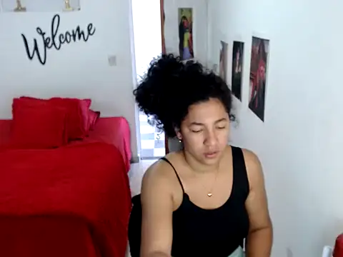 bellacrespalatina online show from September 2025 08:30:01 PM