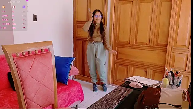 Jade Zephyra online show from January 2025 04:27:01 PM