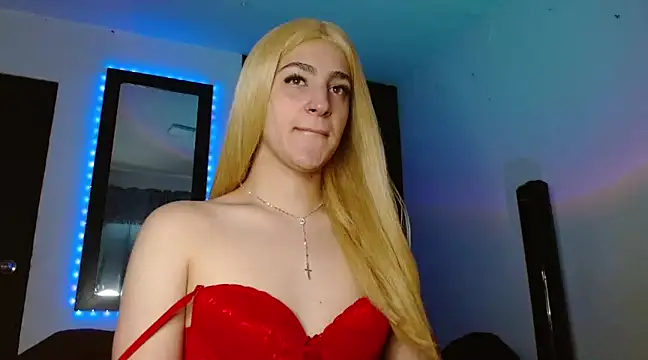 Triana Damelio online show from February 2025 06:15:02 PM