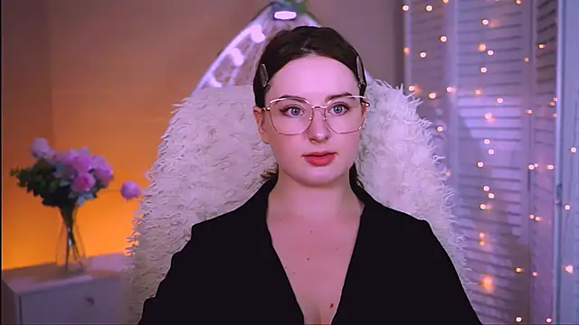 AnnTerry  online show from October 2025 11:51:02 AM