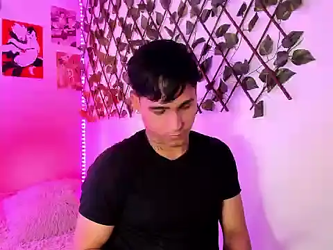 Snapshot of christianwang chatting on January 2026 07:52:02 PM christianwang online show from January 2026 07:52:02 PM