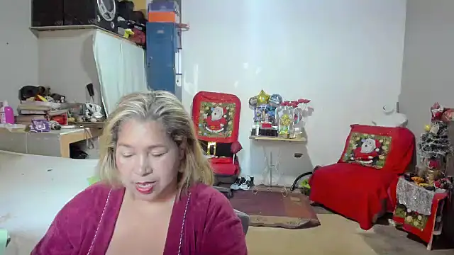 Snapshot of anubys_godes chatting on January 2026 11:47:02 AM anubys godes online show from January 2026 11:47:02 AM