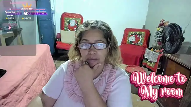 Snapshot of anubys_godes chatting on February 2026 09:59:01 AM anubys godes online show from February 2026 09:59:01 AM