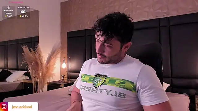 JossAckland online show from November 2025 07:40:03 PM