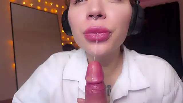 PaulaPratt online show from December 2024 04:29:02 PM