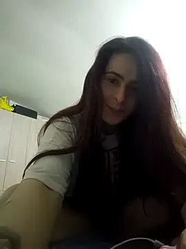 Snapshot of perla97 chatting on February 2026 02:37:02 PM perla97 online show from February 2026 02:37:02 PM