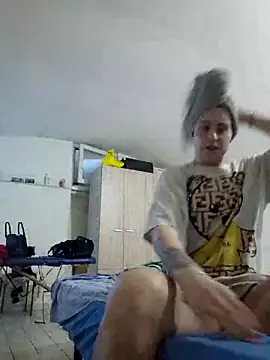 Snapshot of perla97 chatting on February 2026 03:59:01 PM perla97 online show from February 2026 03:59:01 PM