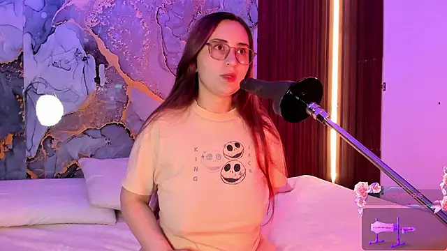 Snapshot of centaurigirl chatting on September 2025 04:26:01 AM centaurigirl online show from September 2025 04:26:01 AM