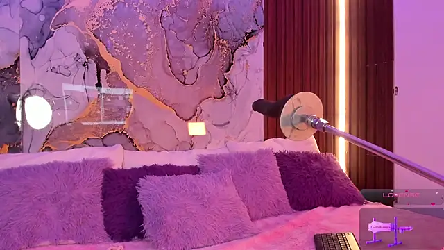 Snapshot of centaurigirl chatting on November 2025 02:22:01 AM centaurigirl online show from November 2025 02:22:01 AM