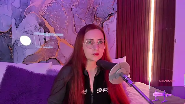 Snapshot of centaurigirl chatting on January 2026 04:15:01 AM centaurigirl online show from January 2026 04:15:01 AM