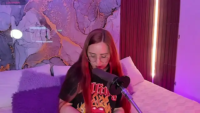 Snapshot of centaurigirl chatting on January 2026 03:34:02 AM centaurigirl online show from January 2026 03:34:02 AM