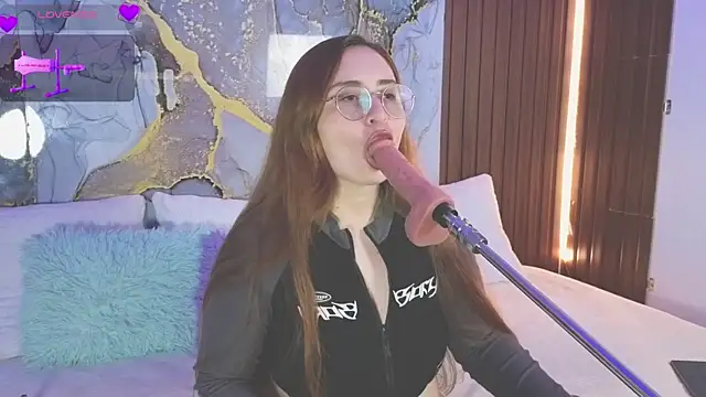 centaurigirl online show from July 2026 02:29:01 AM