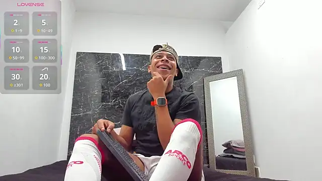 ada-brooke online show from October 2025 12:02:02 PM