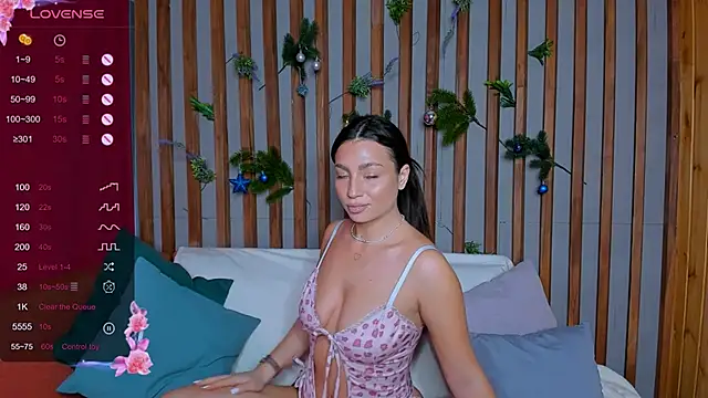 Snapshot of Tanita_Lambic chatting on February 2026 02:08:01 AM Tanita Lambic online show from February 2026 02:08:01 AM