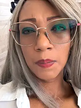 Amaliu  online show from February 2025 03:26:01 PM