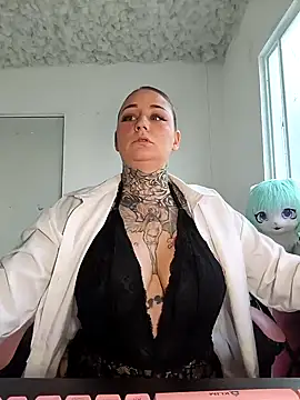 Snapshot of Lisacasandra chatting on January 2025 11:10:01 PM Lisacasandra online show from January 2025 11:10:01 PM