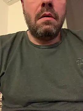 Snapshot of mikaaaaase chatting on January 2025 02:00:02 AM mikaaaaase online show from January 2025 02:00:02 AM