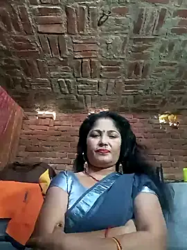 Snapshot of Suman007 chatting on December 2024 07:07:01 AM Suman007 online show from December 2024 07:07:01 AM