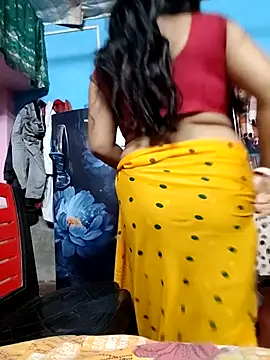 BERRY 00 online show from November 2025 06:07:01 PM