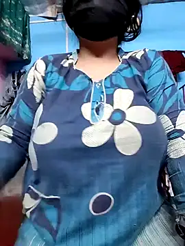 BERRY 00 online show from December 2025 01:58:02 AM