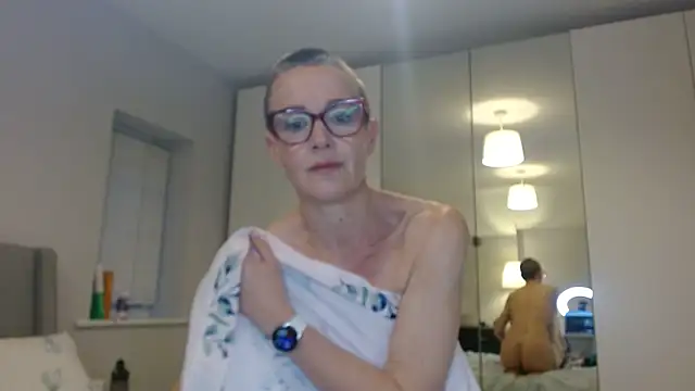 Snapshot of ELEGANT-ARIA36 chatting on March 2025 06:05:02 PM ELEGANT-ARIA36 online show from March 2025 06:05:02 PM