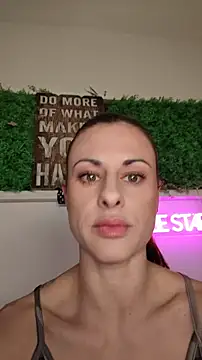 BillieStarOfficial online show from May 2026 06:58:01 PM