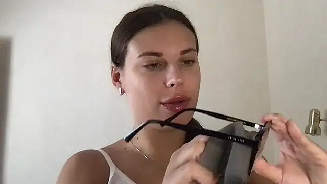 MoonriseGoddess online show from June 2026 08:37:02 AM