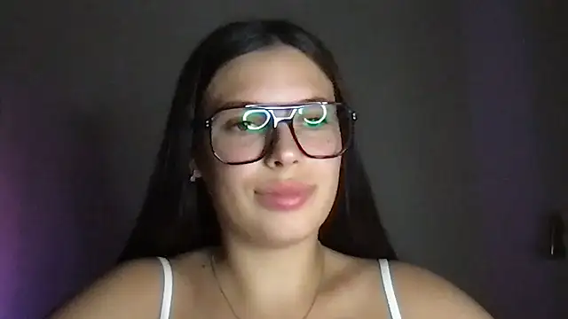 Snapshot of MoonriseGoddess chatting on June 2026 06:35:02 PM MoonriseGoddess online show from June 2026 06:35:02 PM