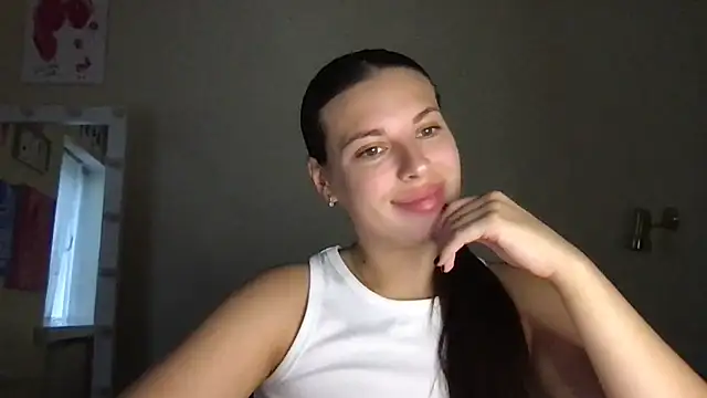 Snapshot of MoonriseGoddess chatting on July 2026 09:04:02 AM MoonriseGoddess online show from July 2026 09:04:02 AM