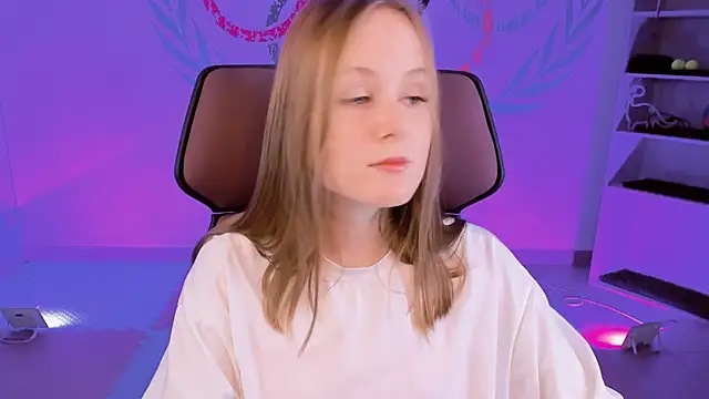 VivienLeeigh online show from January 2025 01:13:01 PM