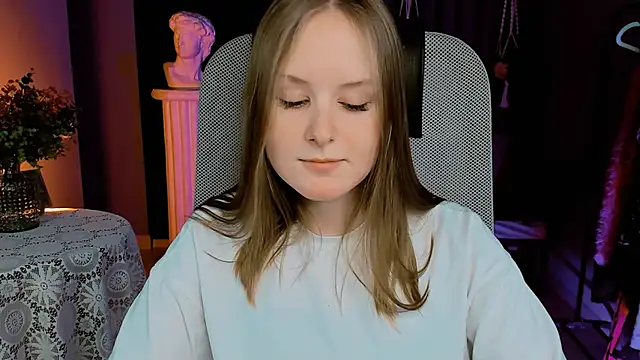 VivienLeeigh online show from January 2025 07:21:02 PM