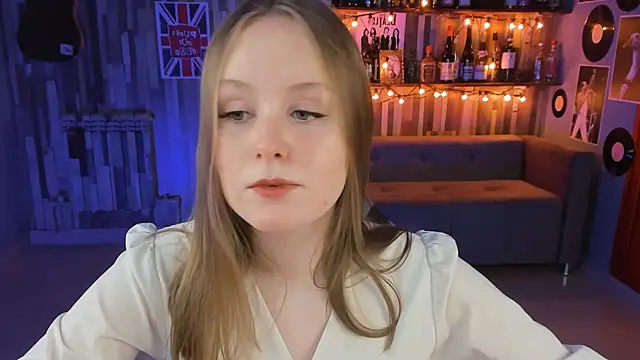 VivienLeeigh online show from February 2025 01:14:01 PM