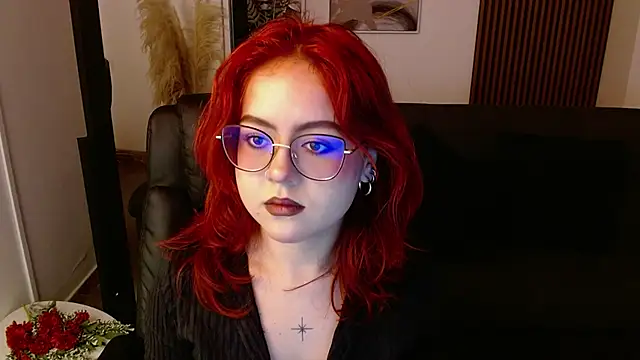 Snapshot of crimson_tati_ chatting on March 2025 04:05:01 AM crimson tati online show from March 2025 04:05:01 AM