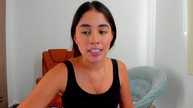 AriaMontgomery online show from March 2025 02:53:02 PM