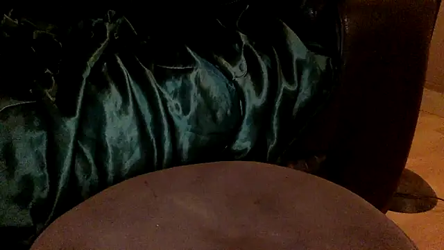 Snapshot of soufun99 chatting on March 2026 04:45:02 AM soufun99 online show from March 2026 04:45:02 AM