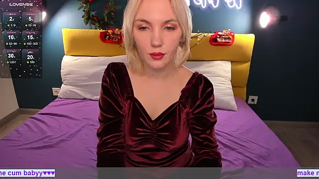 Snapshot of Fluffy_Monica chatting on December 2024 01:15:02 AM Fluffy Monica online show from December 2024 01:15:02 AM