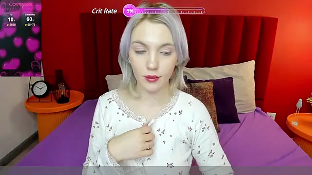 Snapshot of Fluffy_Monica chatting on January 2025 01:29:01 AM Fluffy Monica online show from January 2025 01:29:01 AM