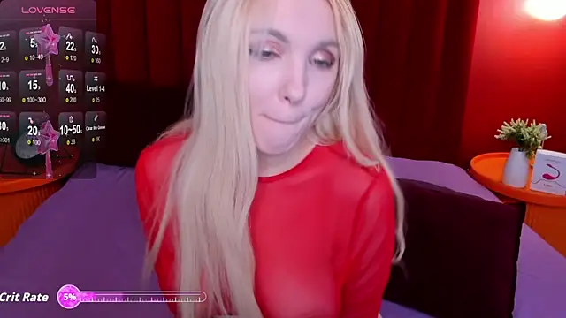 Snapshot of Fluffy_Monica chatting on October 2025 01:03:02 AM Fluffy Monica online show from October 2025 01:03:02 AM