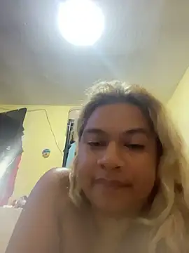 DanielitaWM online show from July 2026 06:16:02 AM