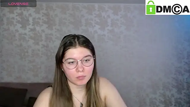 Snapshot of holy_michela chatting on January 2025 08:41:01 AM holy michela online show from January 2025 08:41:01 AM