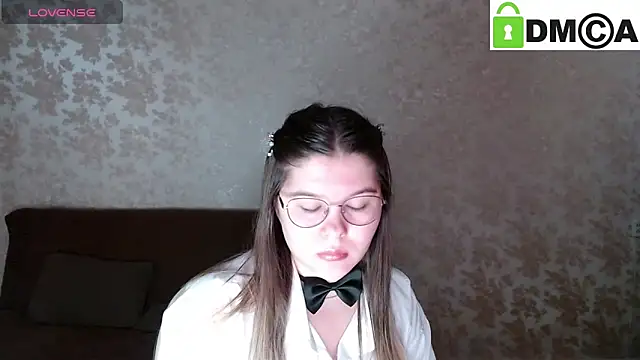 Snapshot of holy_michela chatting on February 2025 06:00:01 AM holy michela online show from February 2025 06:00:01 AM