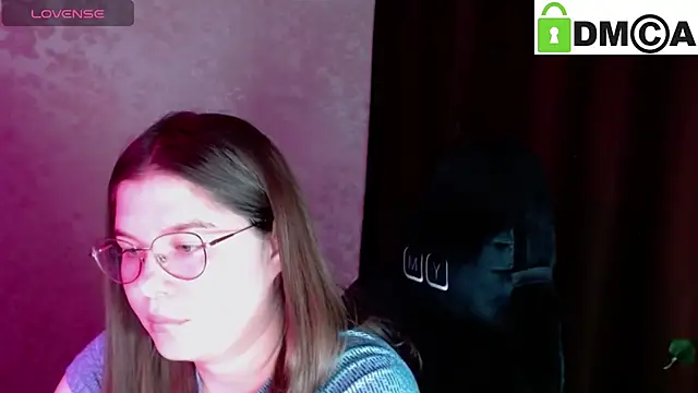 Snapshot of holy_michela chatting on November 2025 07:40:01 AM holy michela online show from November 2025 07:40:01 AM