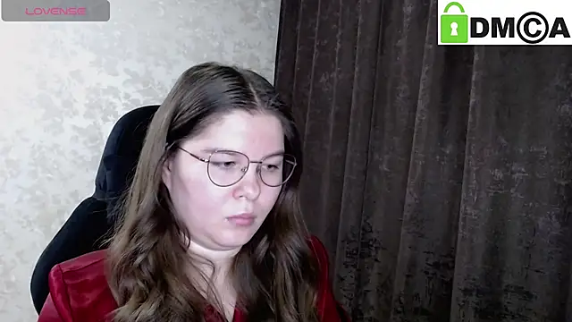 Snapshot of holy_michela chatting on February 2026 05:18:02 PM holy michela online show from February 2026 05:18:02 PM