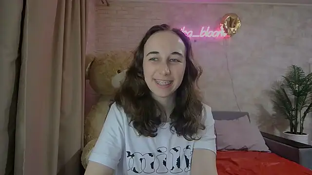 Anika bloom online show from March 2025 11:42:02 PM