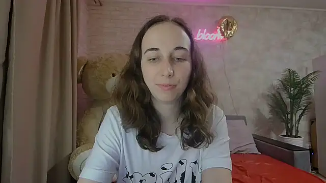 Anika bloom online show from March 2025 02:57:02 AM