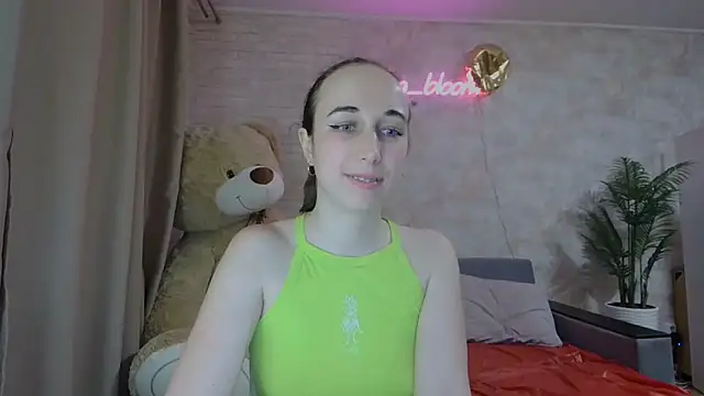 Anika bloom online show from March 2025 03:01:01 AM