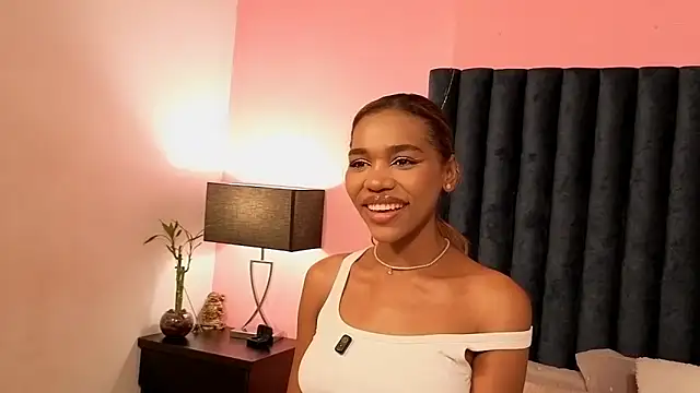 Lily Miiller online show from September 2025 09:04:02 PM