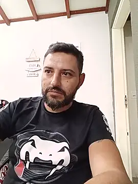 P4uzud4O online show from May 2026 09:12:01 PM